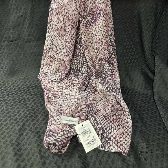 Calvin Klein Scarf Purple and Pink With Gray New With Tags - Picture 2 of 7